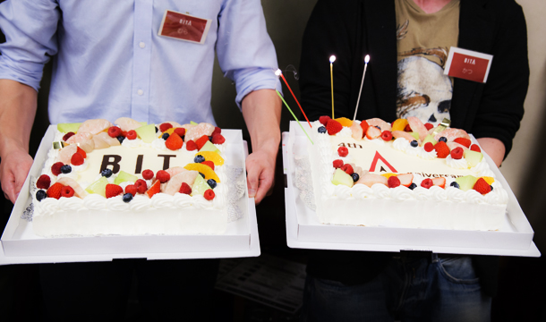 BITAの4歳の誕生日が、キックオフミーティングの翌日ということもあり、ケーキを用意。